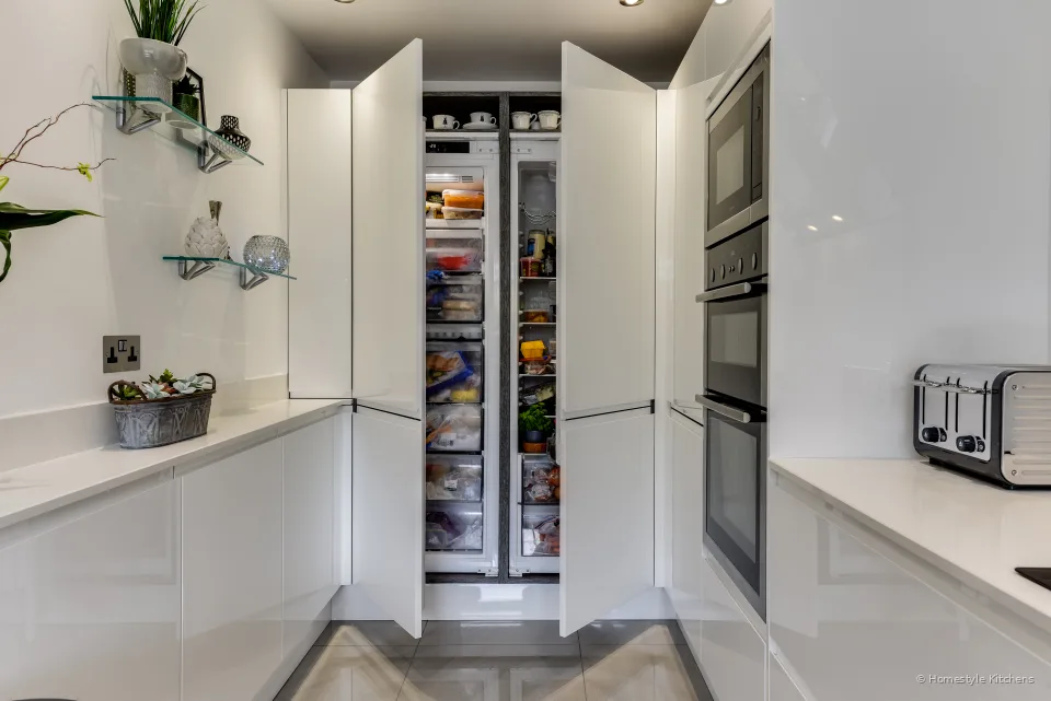 Black Kitchen #9
