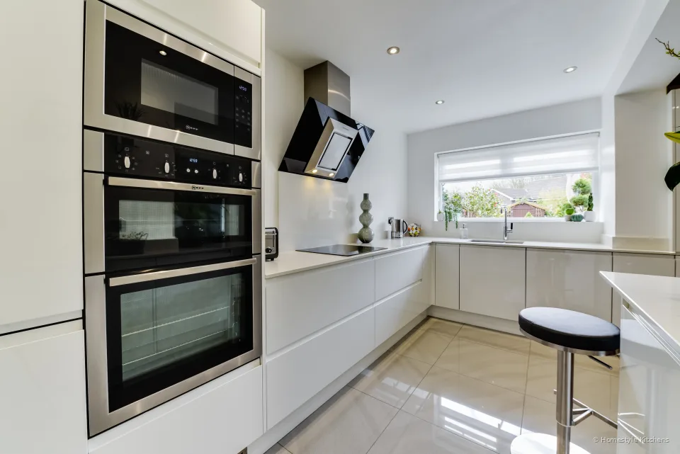 Black Kitchen #16