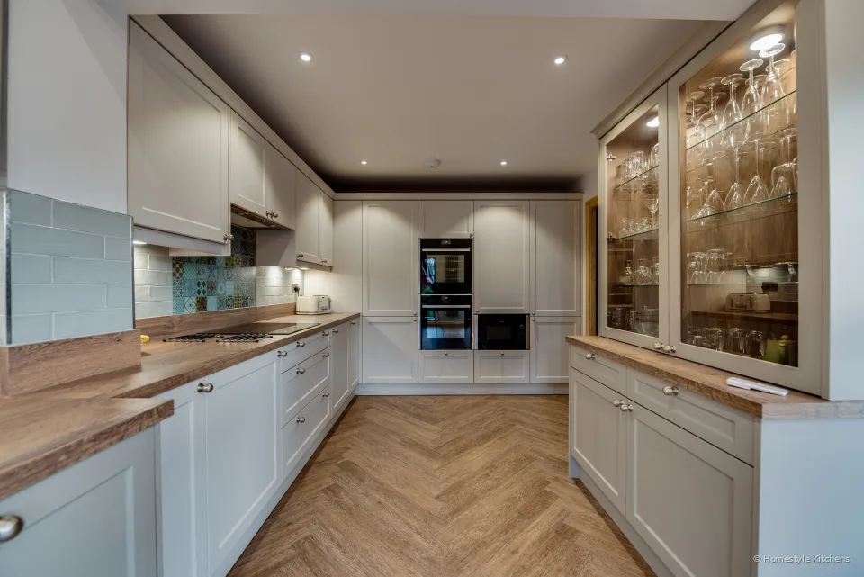 Cameron Kitchen #12