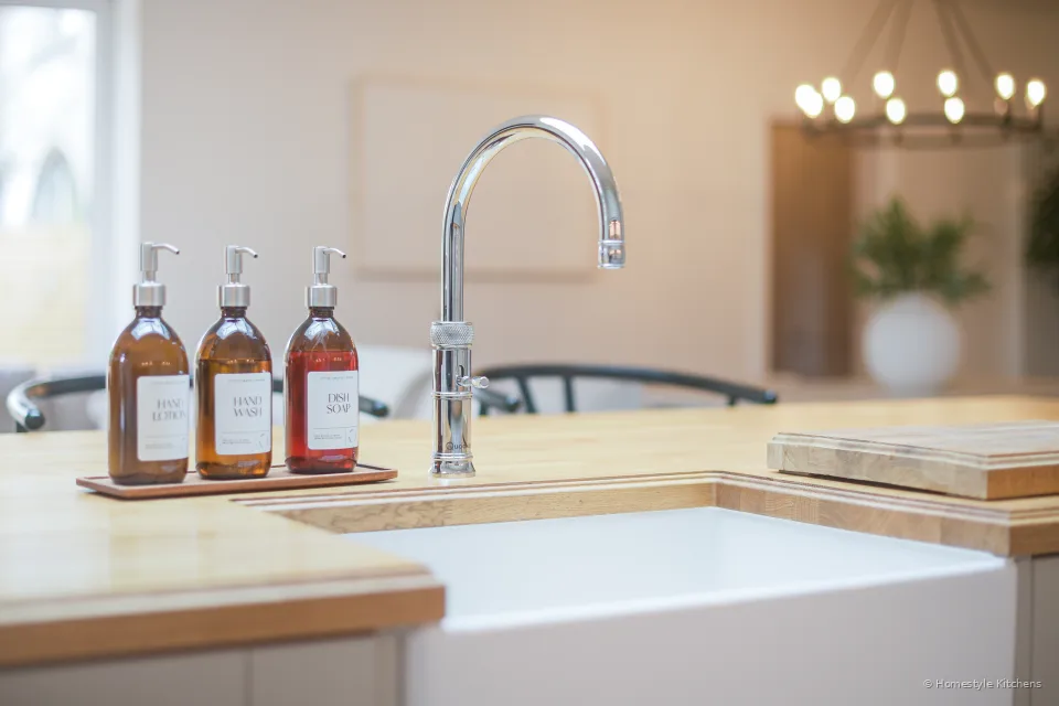 Charlton Kitchen #10