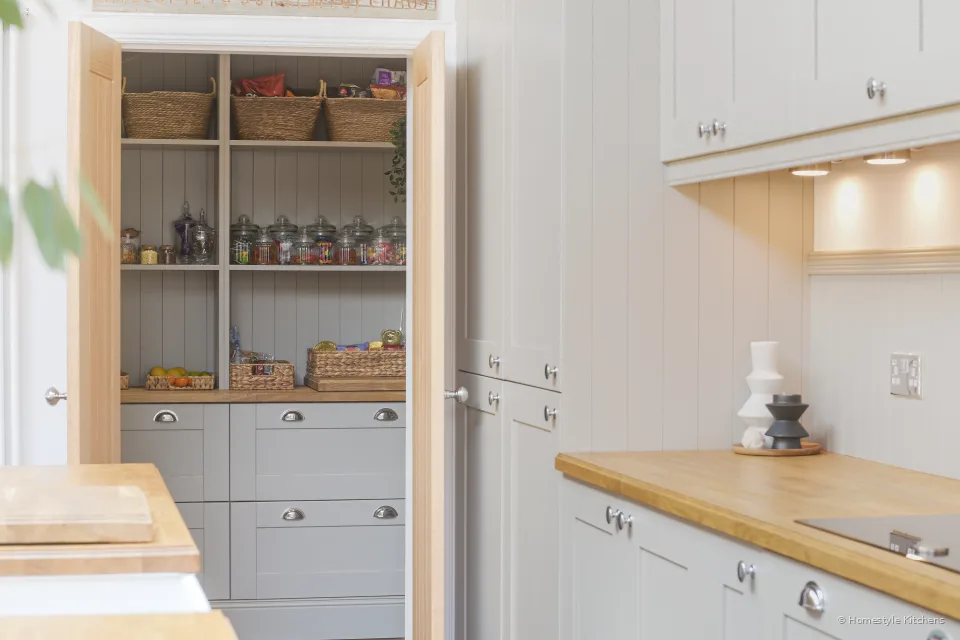 Charlton Pantry #6