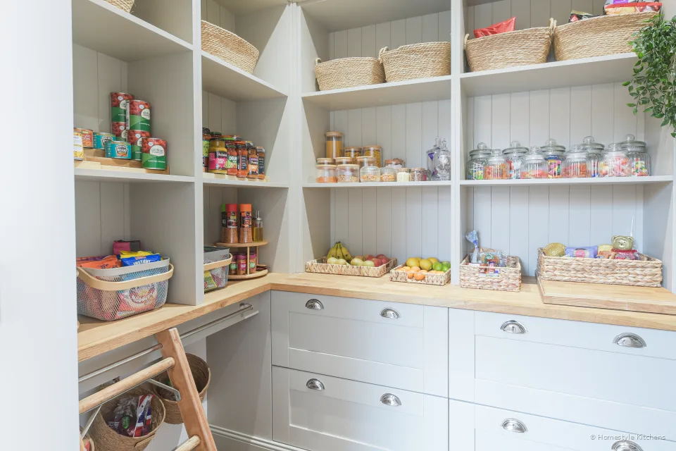 Charlton Pantry #2