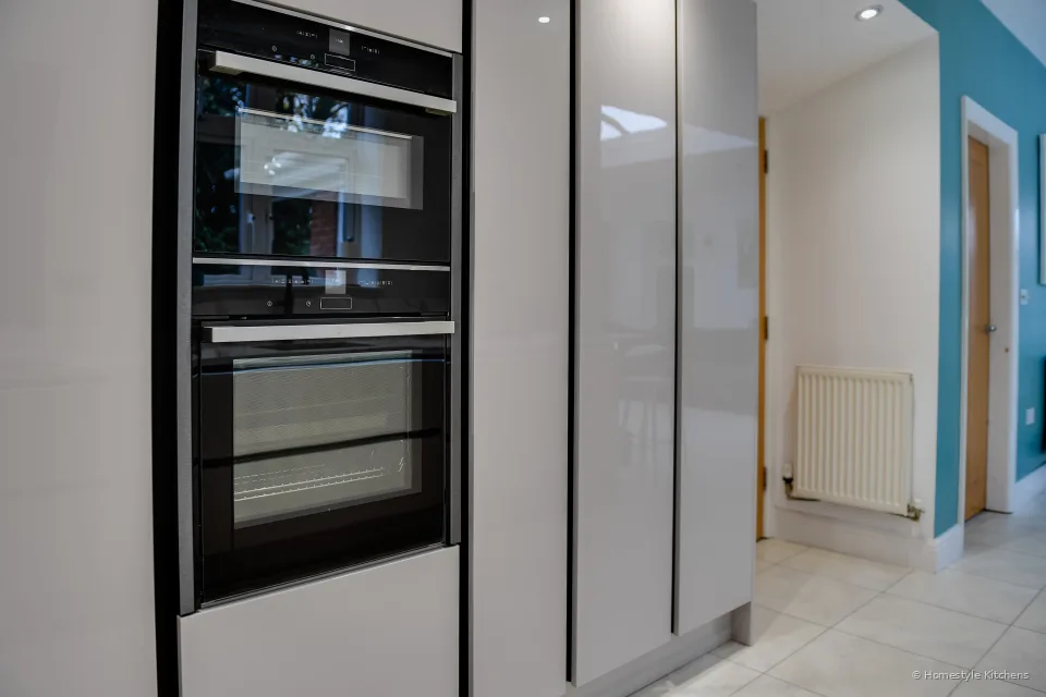Graham Kitchen #13