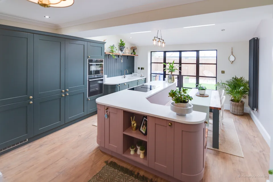 Hale Kitchen #12