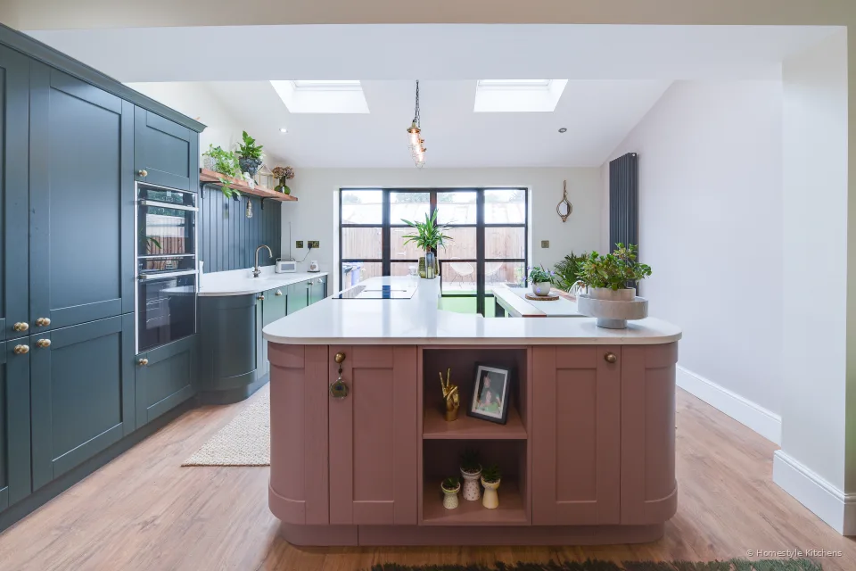 Hale Kitchen #22