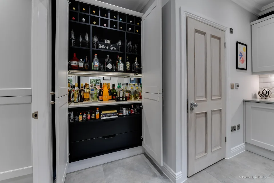 Hargreaves Bar #1