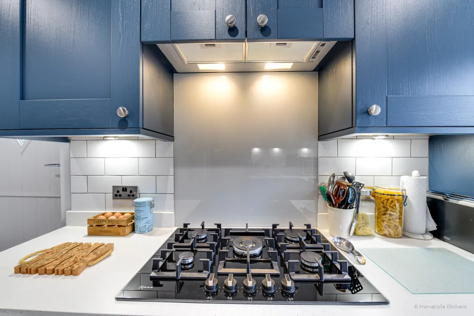 Holmes Kitchen #10