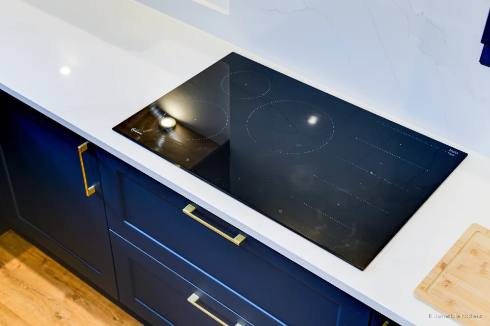 Kemp Kitchen #12