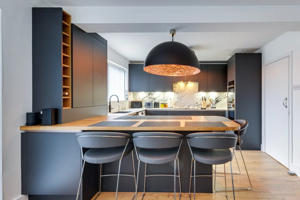Lynch Kitchen