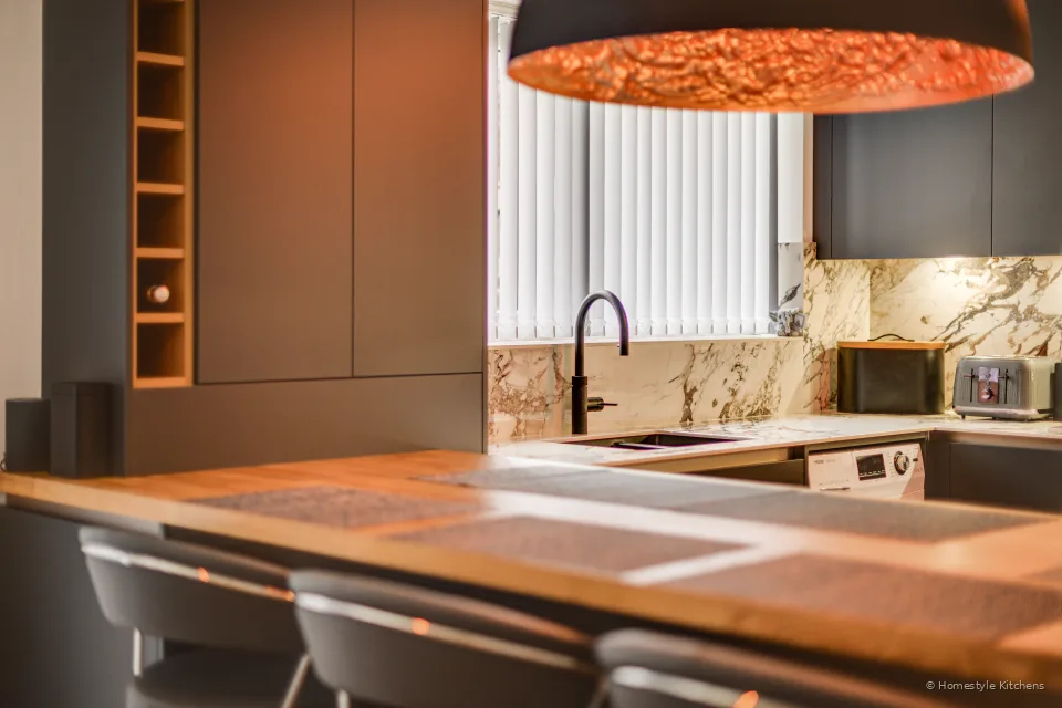 Lynch Kitchen #5