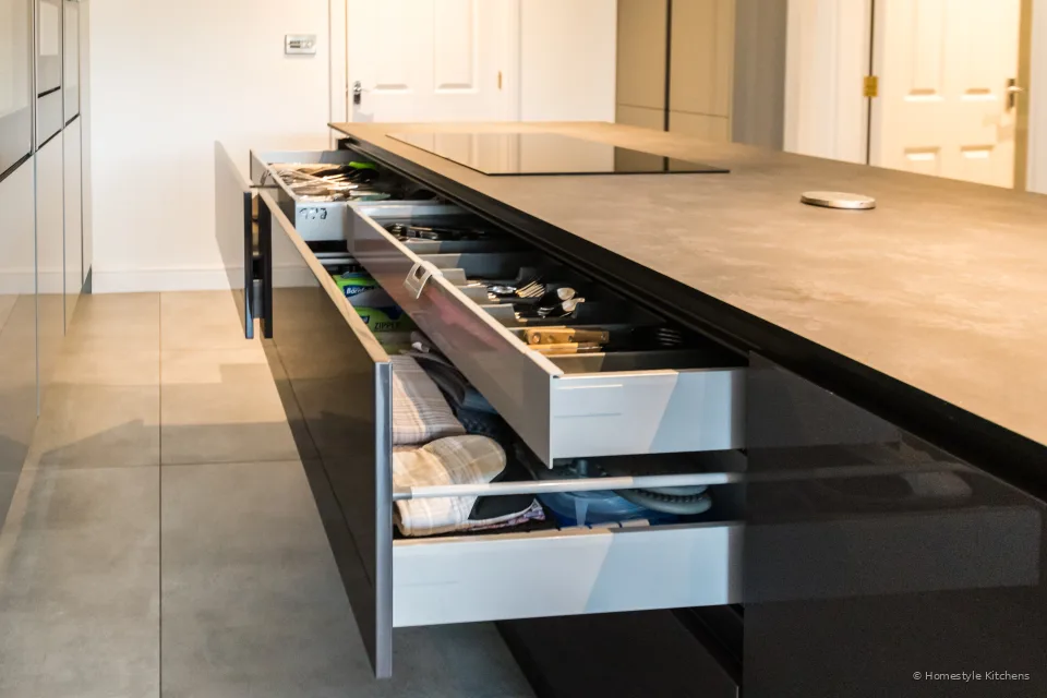 Miles Kitchen #15