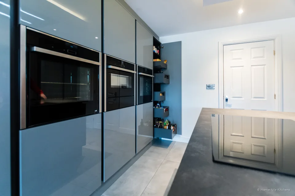Miles Kitchen #13