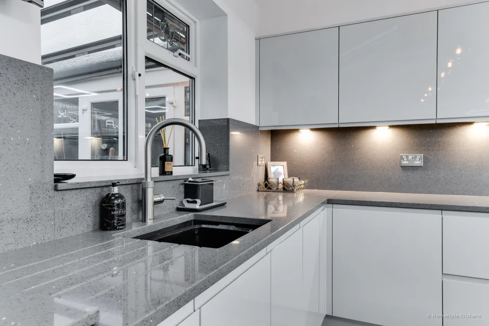Moore Kitchen #12