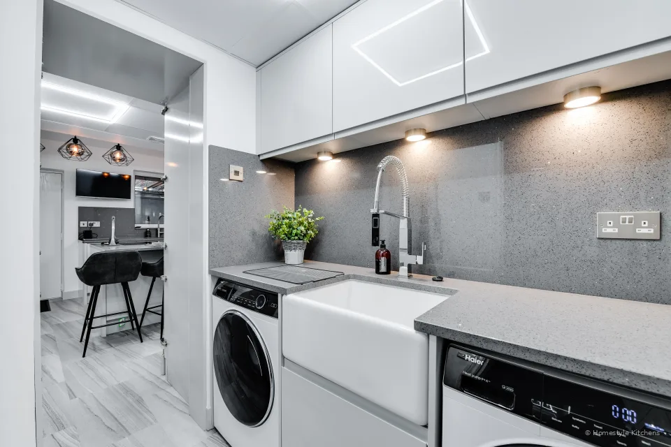 Moore Laundry room #1