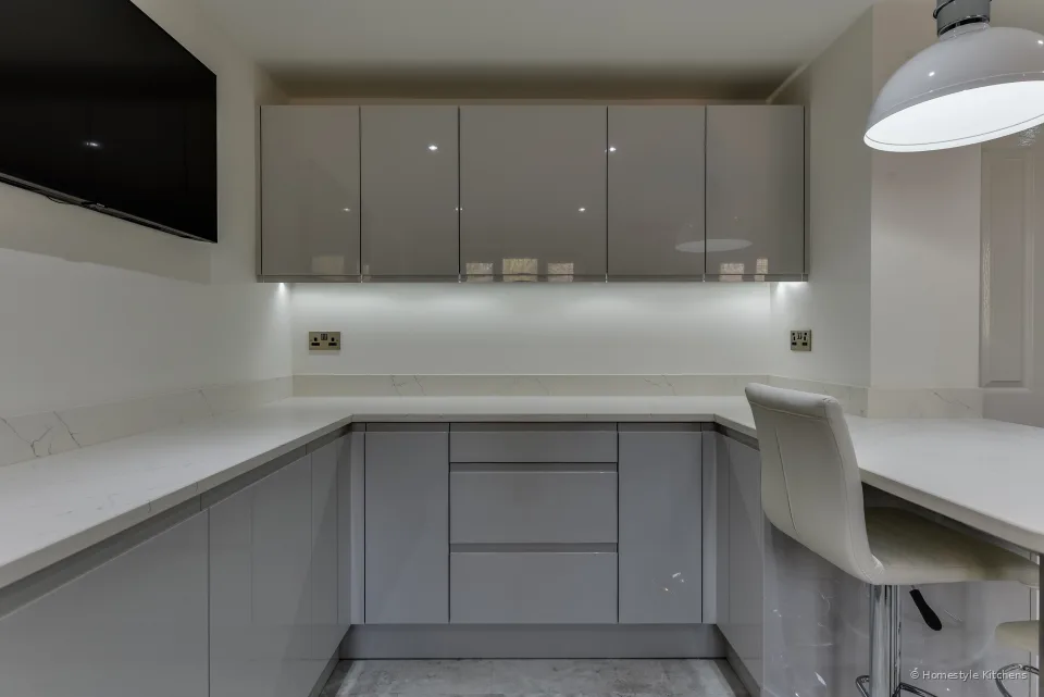 Moss Kitchen #10