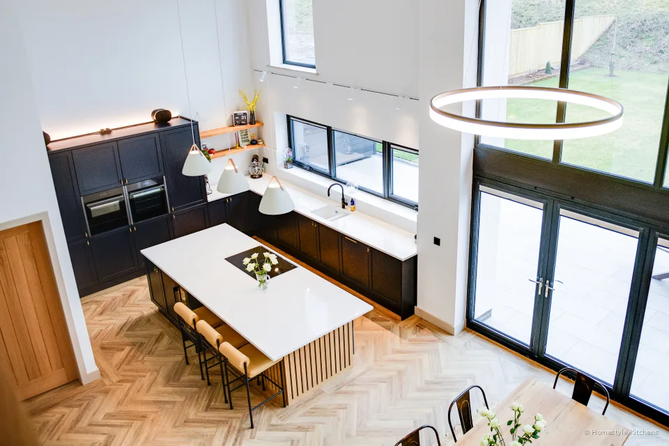 Newman Kitchen #13