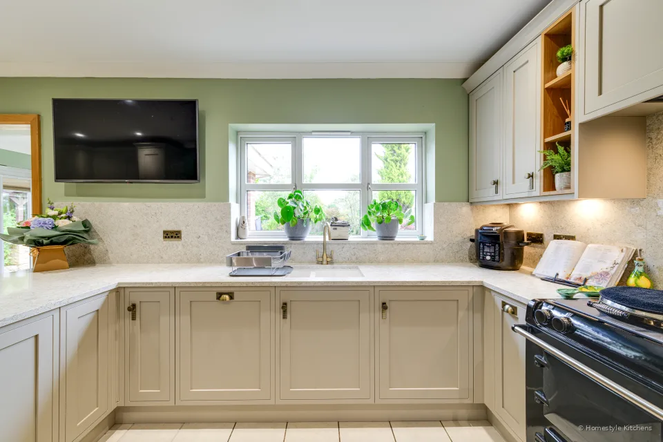 Newton Kitchen #8