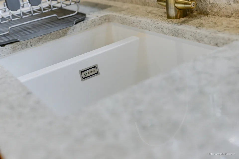 Newton Kitchen #26