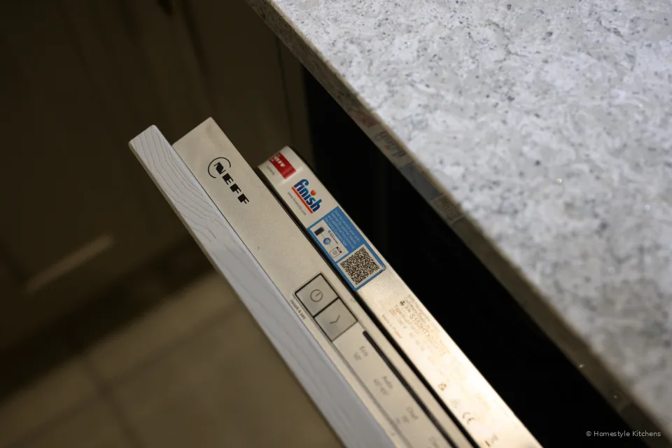 Newton Kitchen #19
