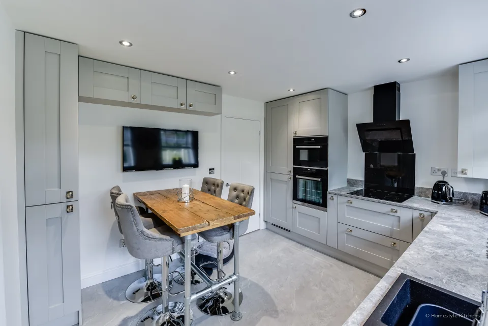 Peters Kitchen #2