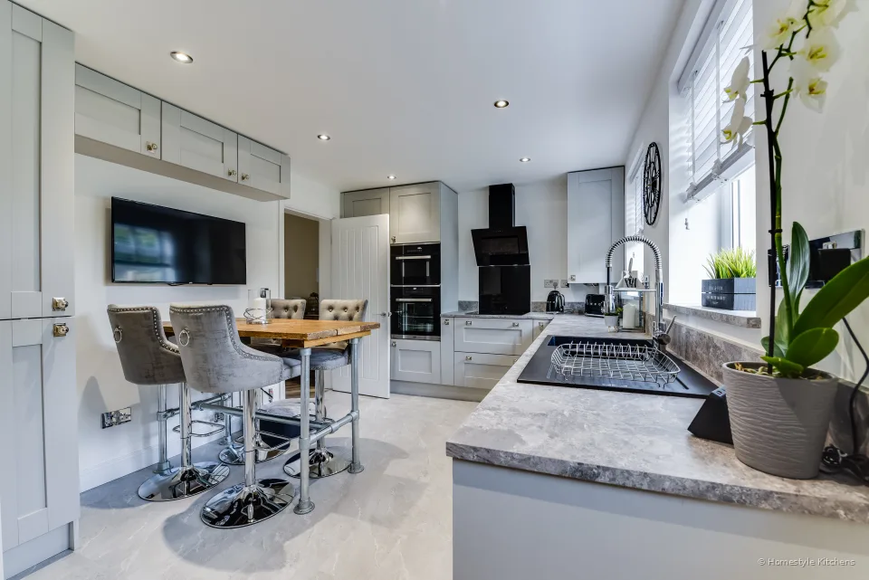 Peters Kitchen #11