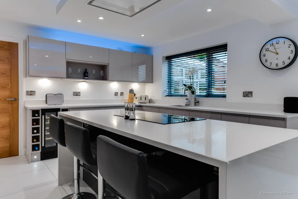 Ryan Kitchen #3