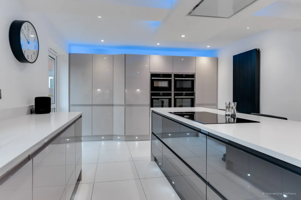 Ryan Kitchen #4