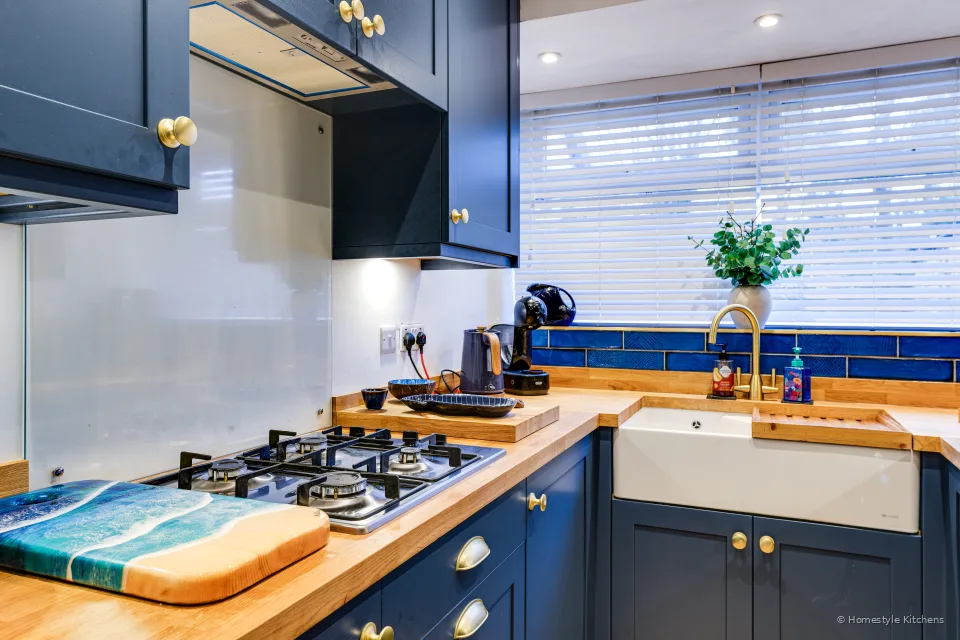 Sharpe Kitchen #16