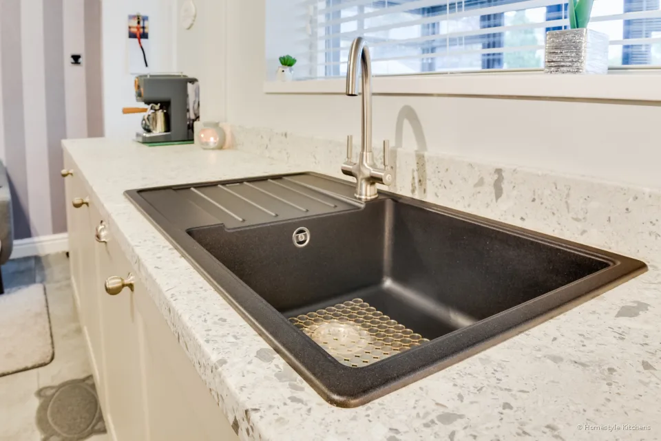 Small Kitchen #16
