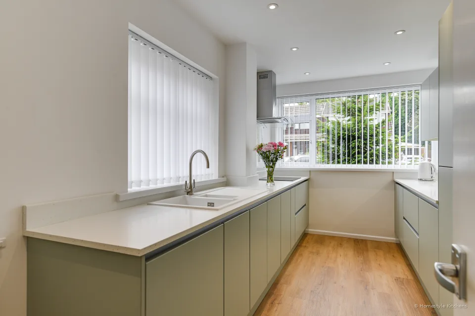 Sutton Kitchen #13
