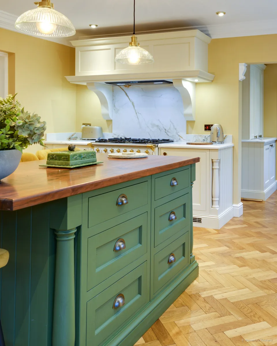 Watts Kitchen